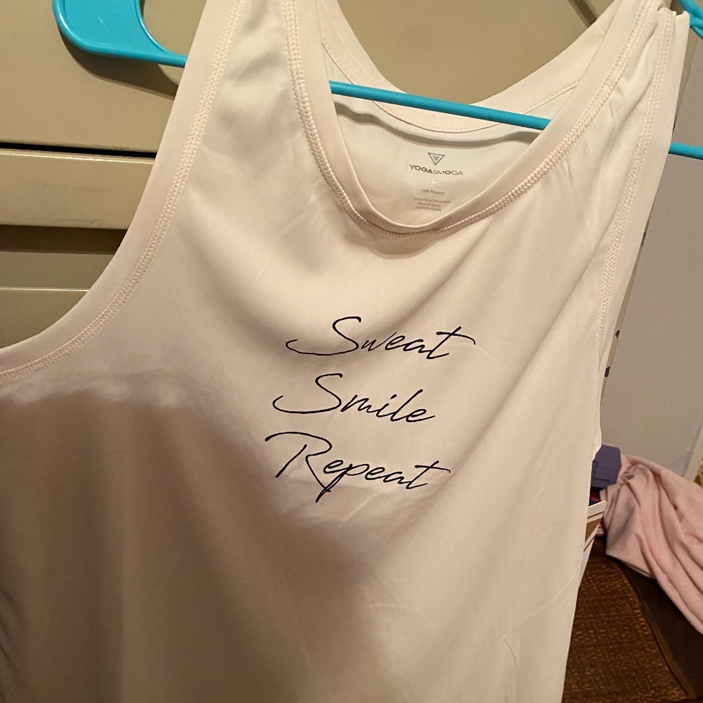 Workout tank top